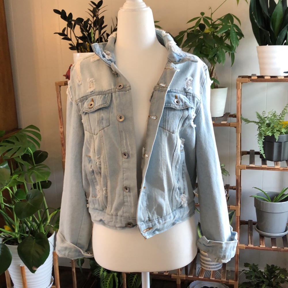 CI SONO distressed denim jacket light wash - Picture 2 of 7